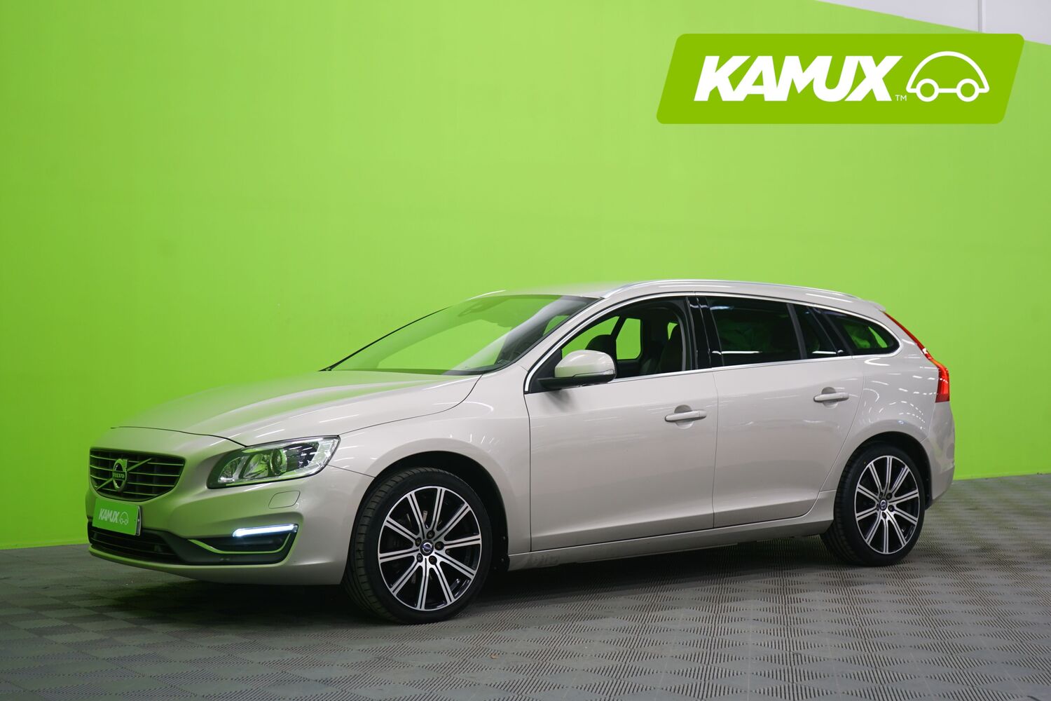 Volvo V60 vaihtoauto