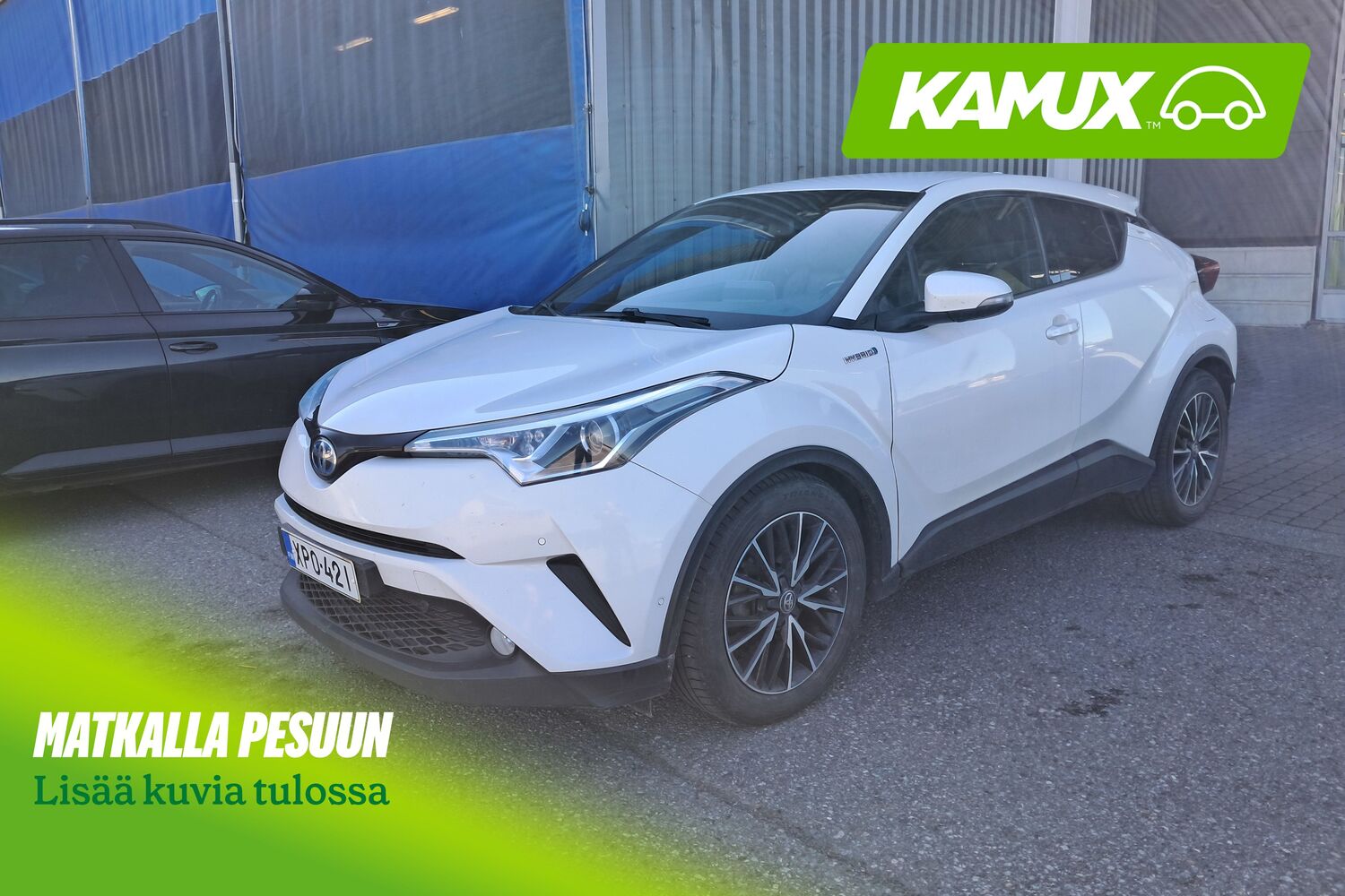 Toyota C-HR vaihtoauto