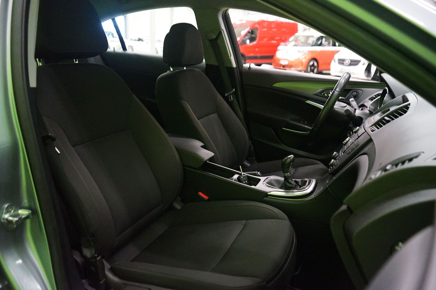 Opel Insignia vaihtoauto