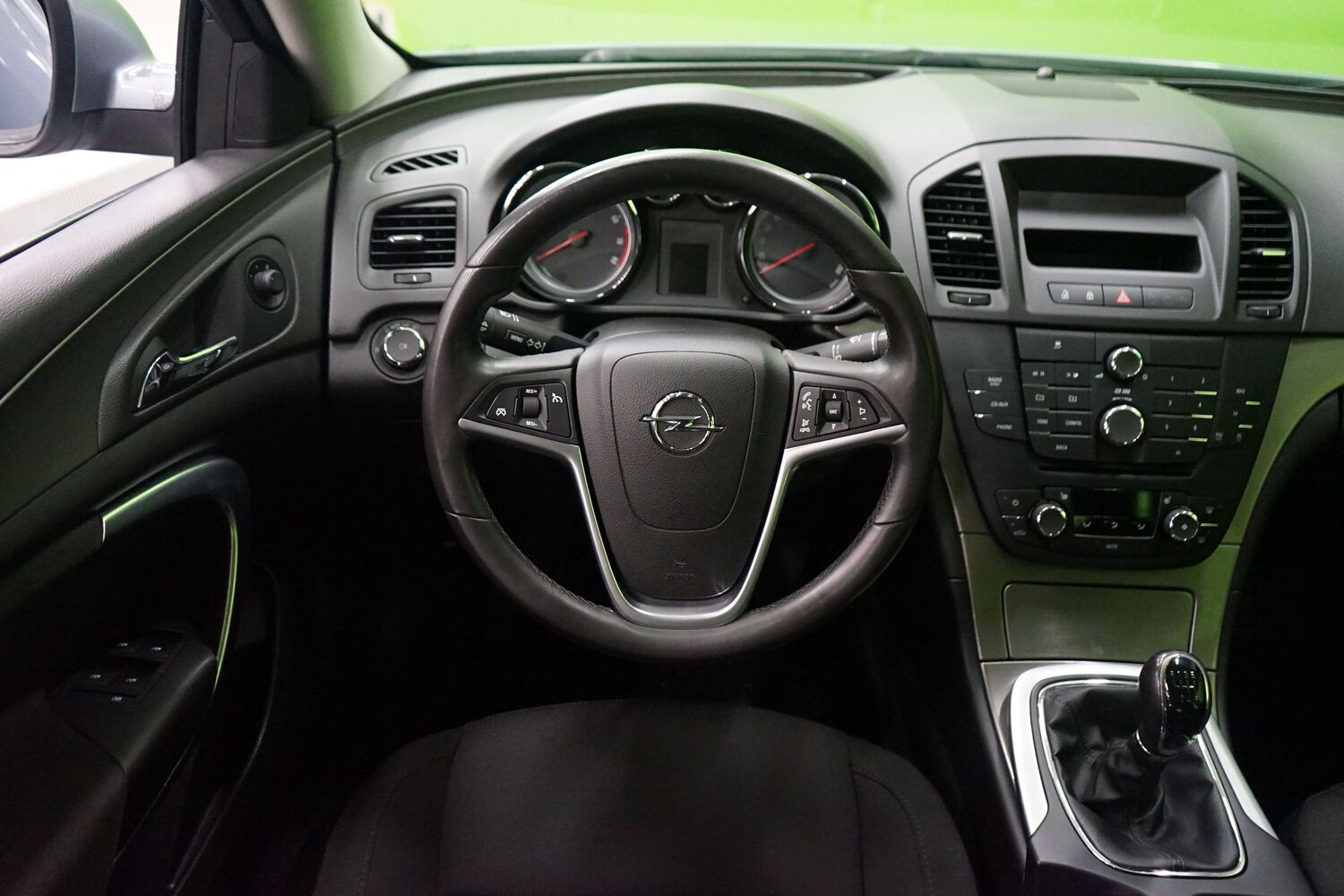 Opel Insignia vaihtoauto