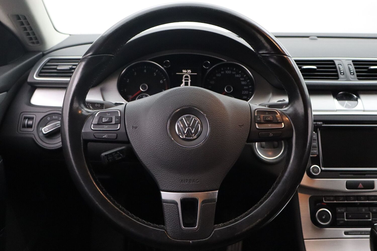Volkswagen Passat CC vaihtoauto