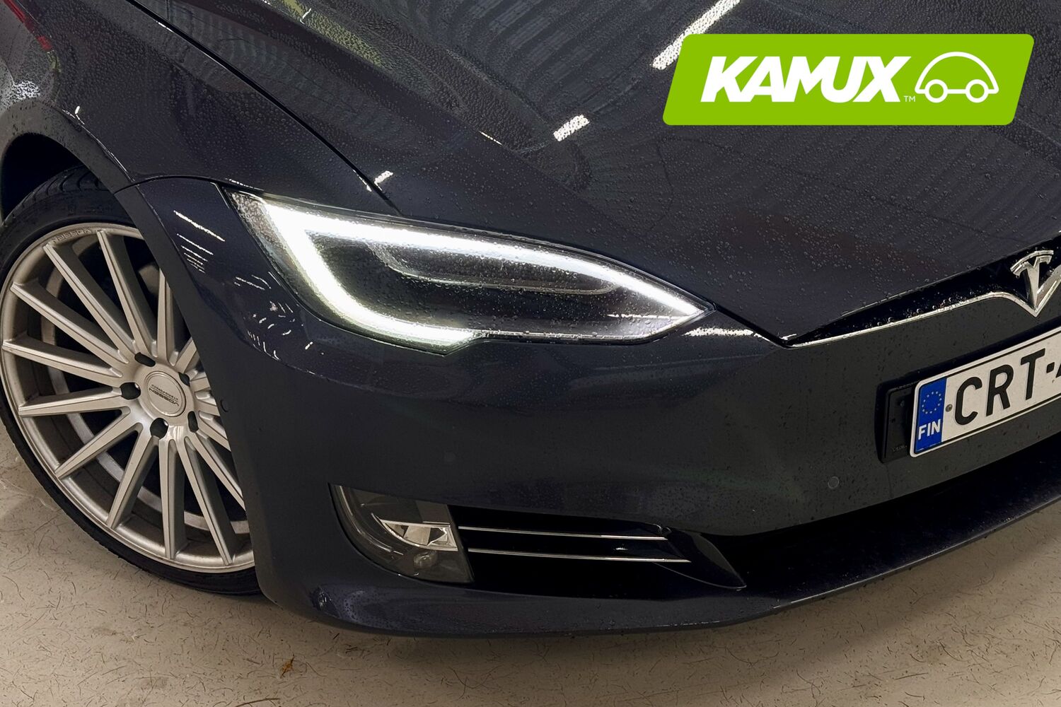 Tesla Model S vaihtoauto