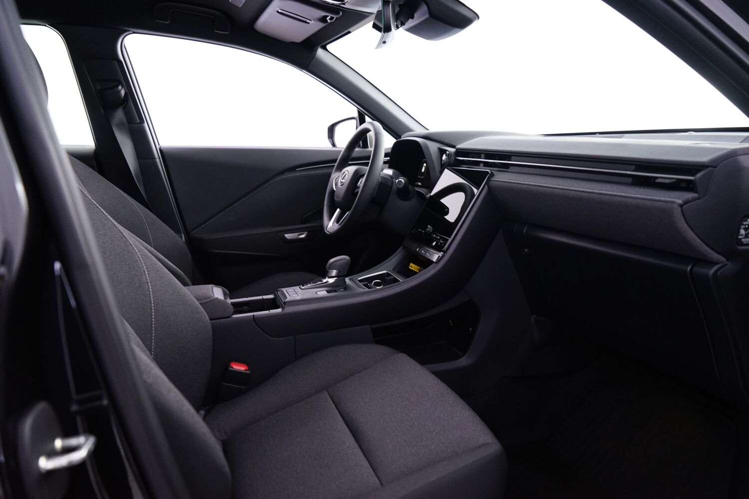 Lexus LBX vaihtoauto
