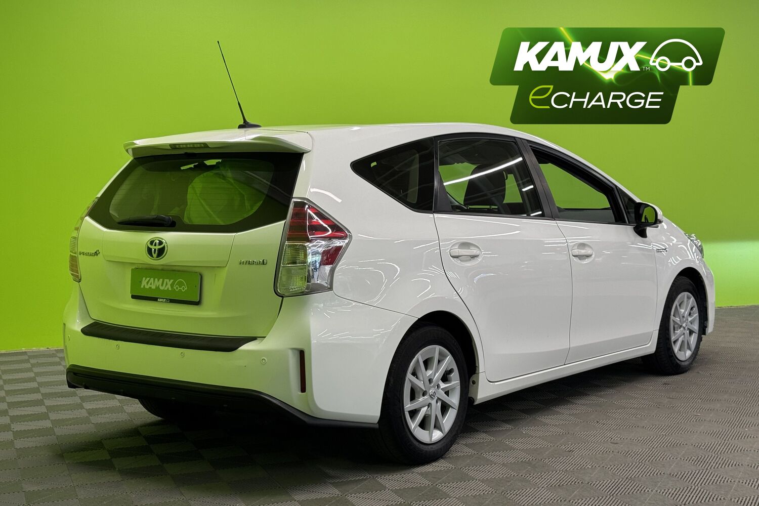 Toyota Prius+ vaihtoauto