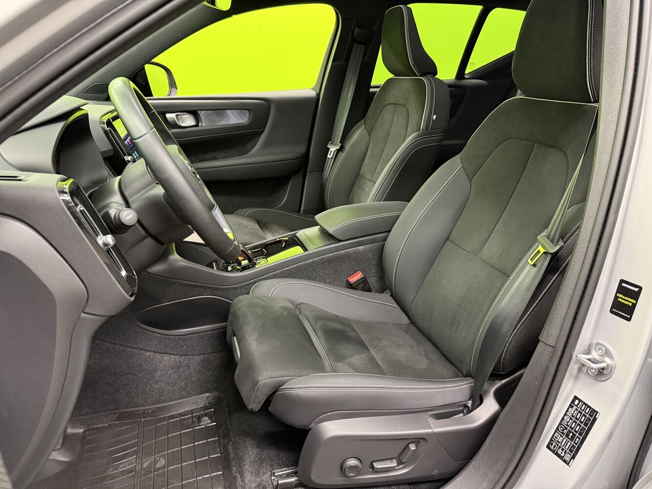 Volvo XC40 vaihtoauto
