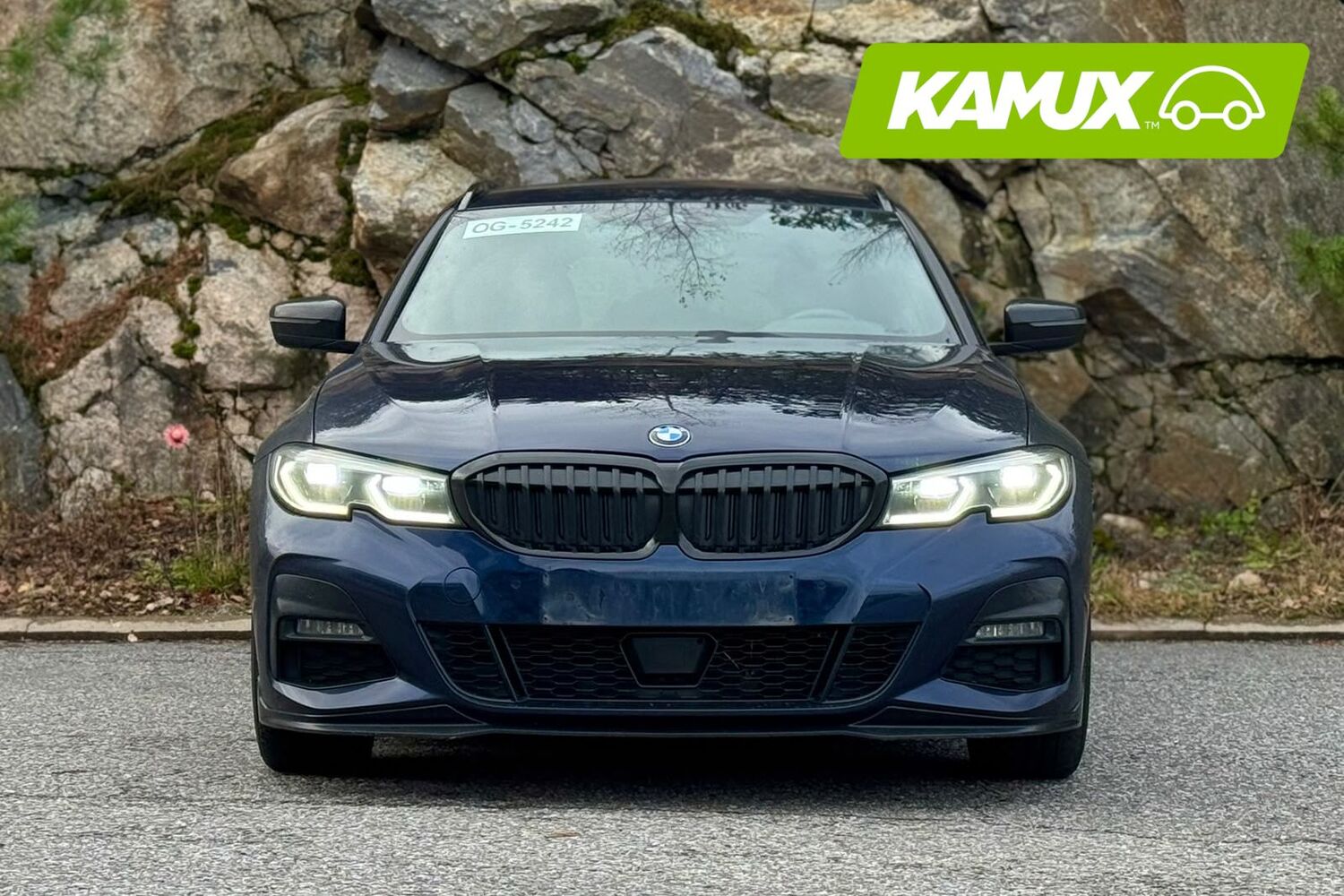 BMW 330 vaihtoauto
