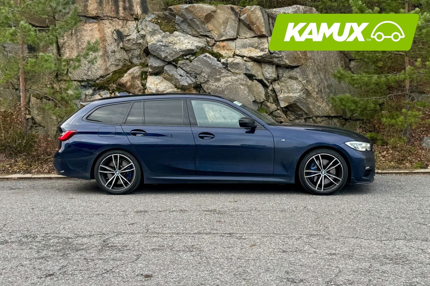 BMW 330 vaihtoauto