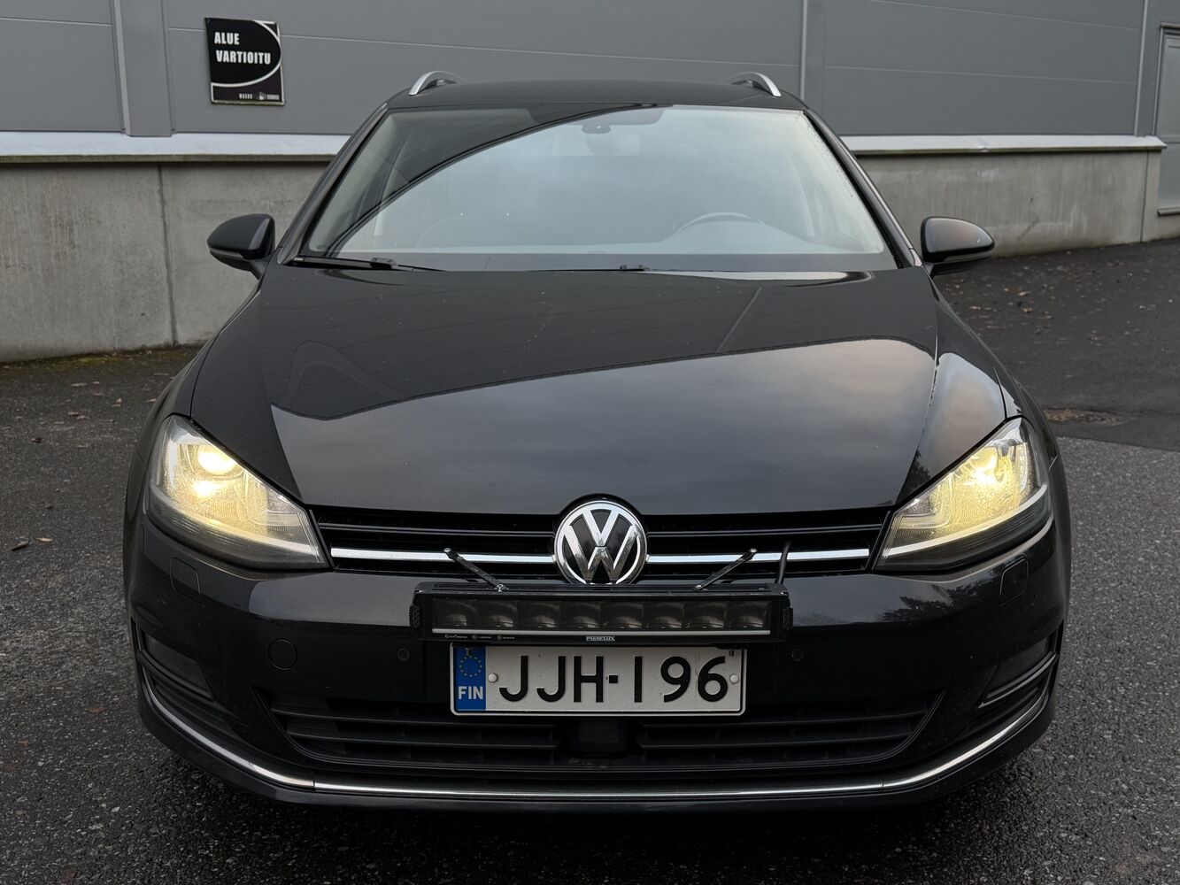 Volkswagen Golf vaihtoauto