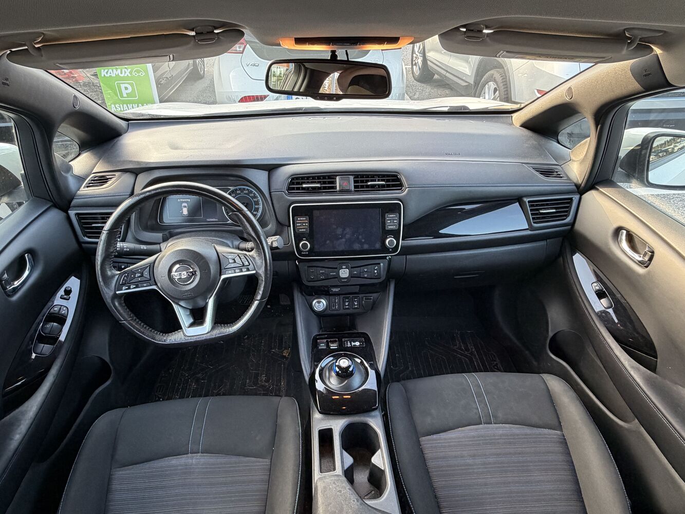 Nissan Leaf vaihtoauto