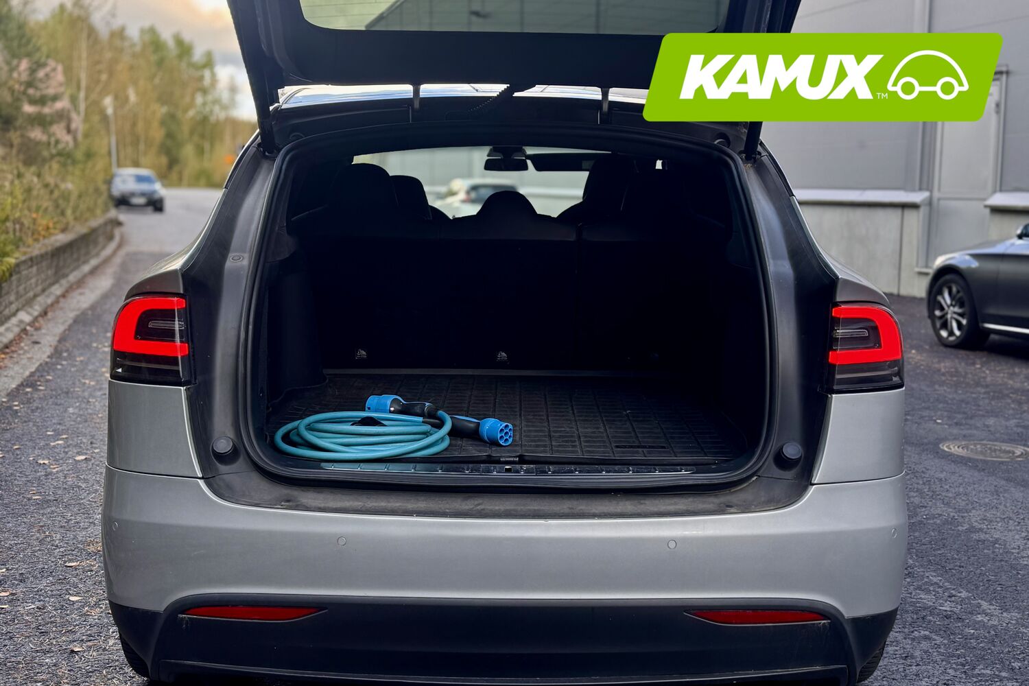 Tesla Model X vaihtoauto