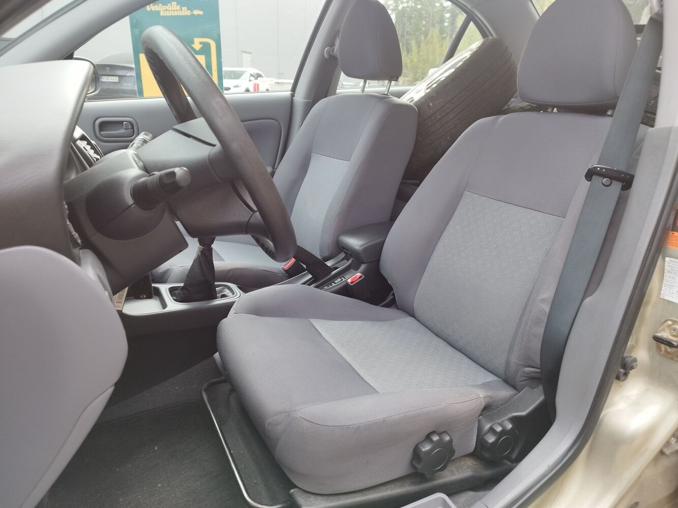Nissan Almera vaihtoauto