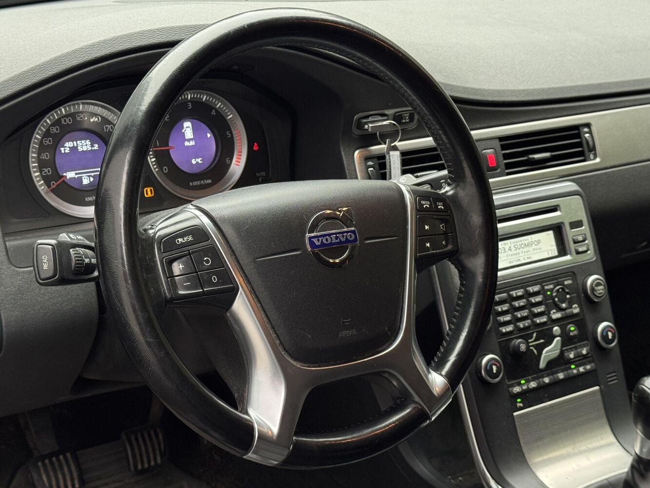 Volvo V70 vaihtoauto