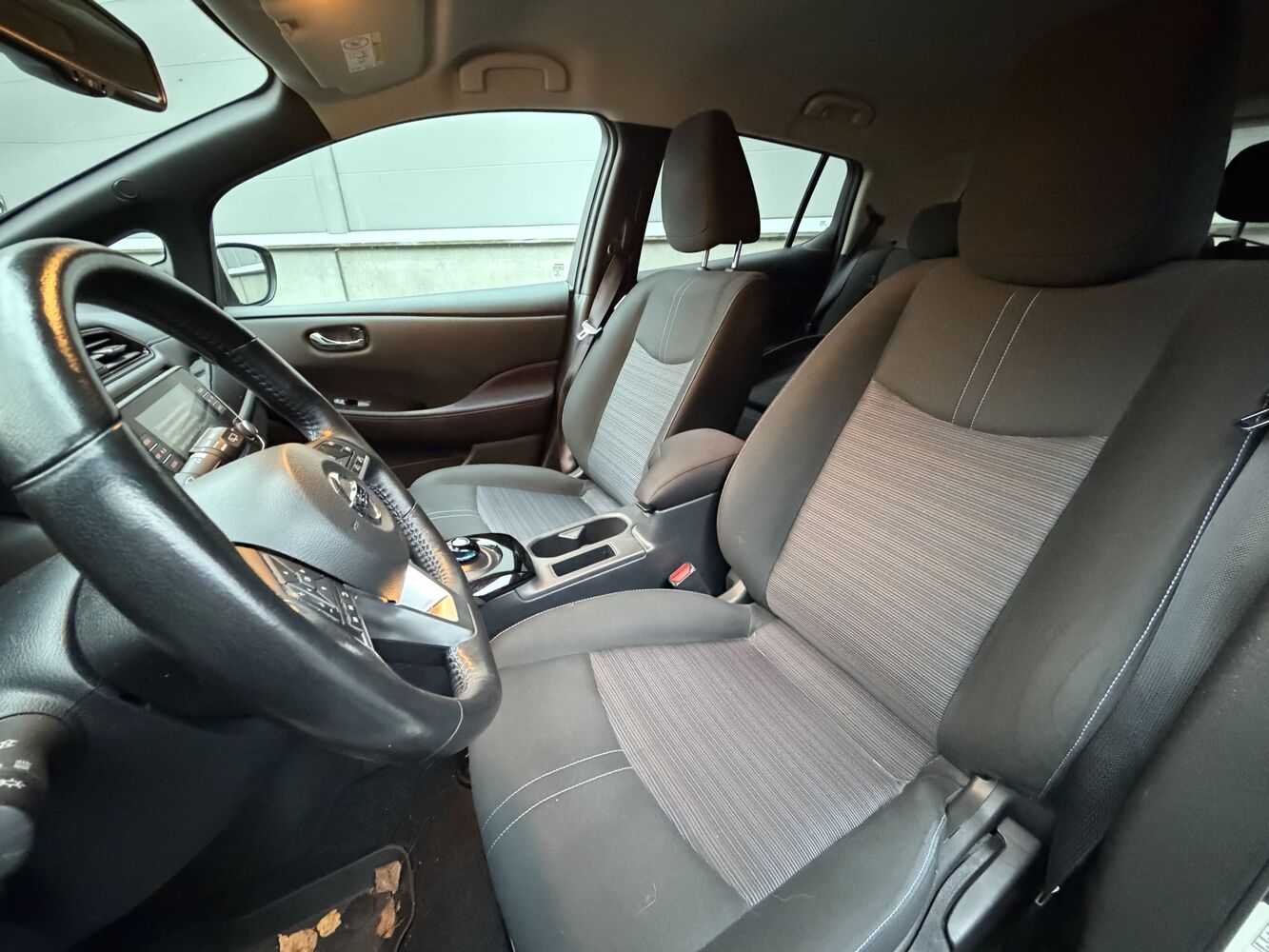 Nissan Leaf vaihtoauto