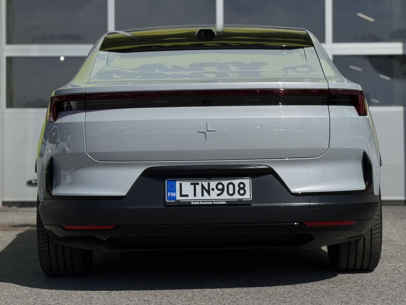 Polestar 4 vaihtoauto