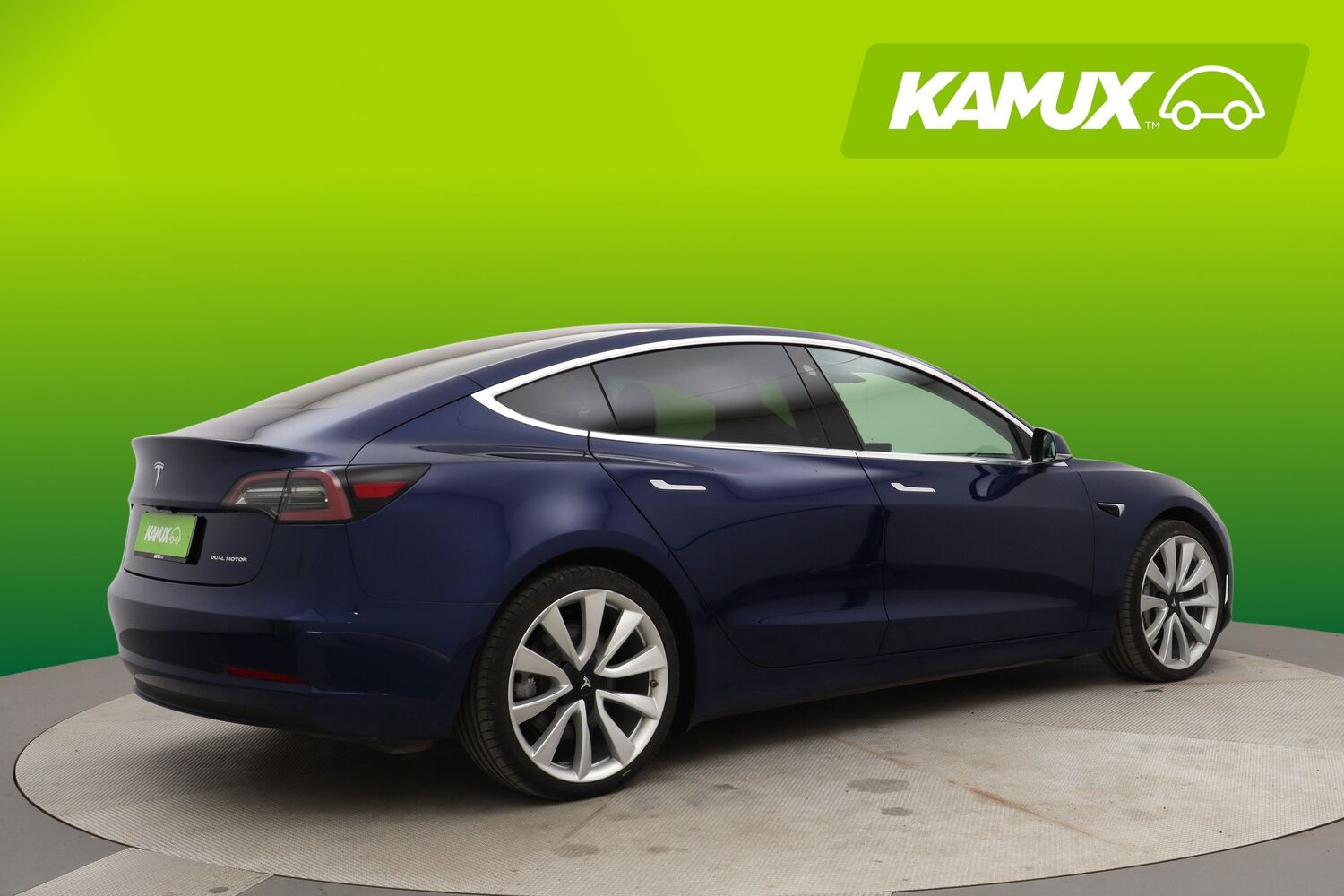 Tesla Model 3 vaihtoauto
