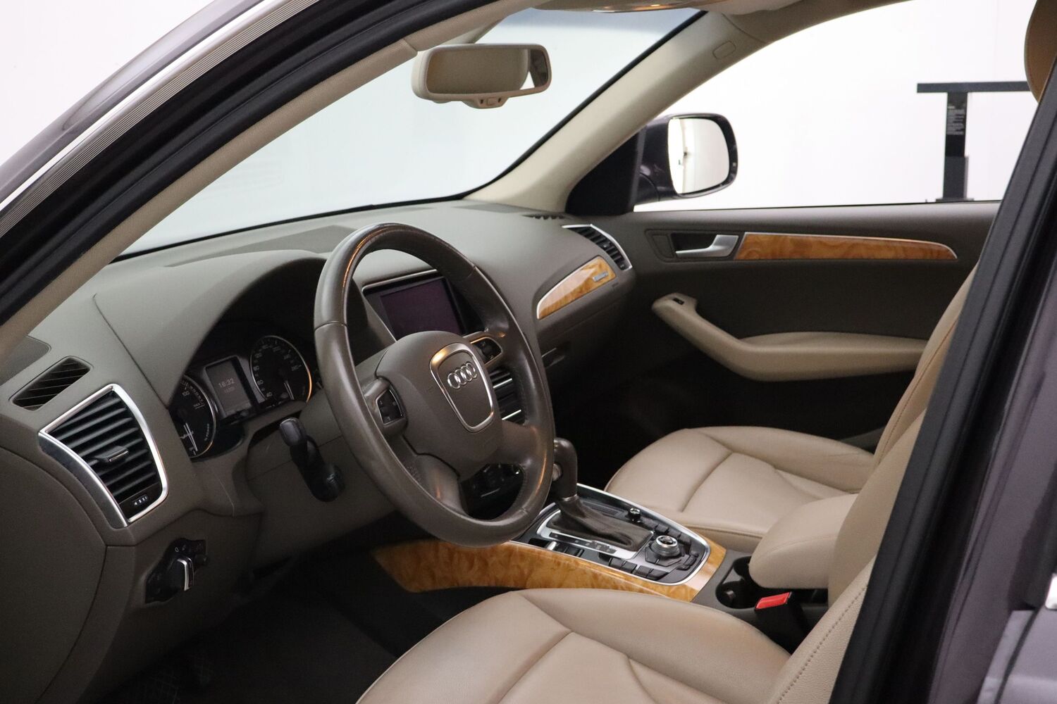 Audi Q5 vaihtoauto