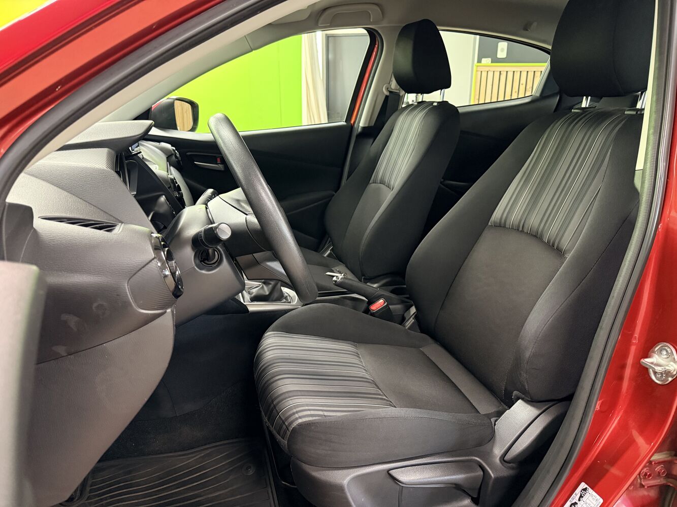 Mazda 2 vaihtoauto