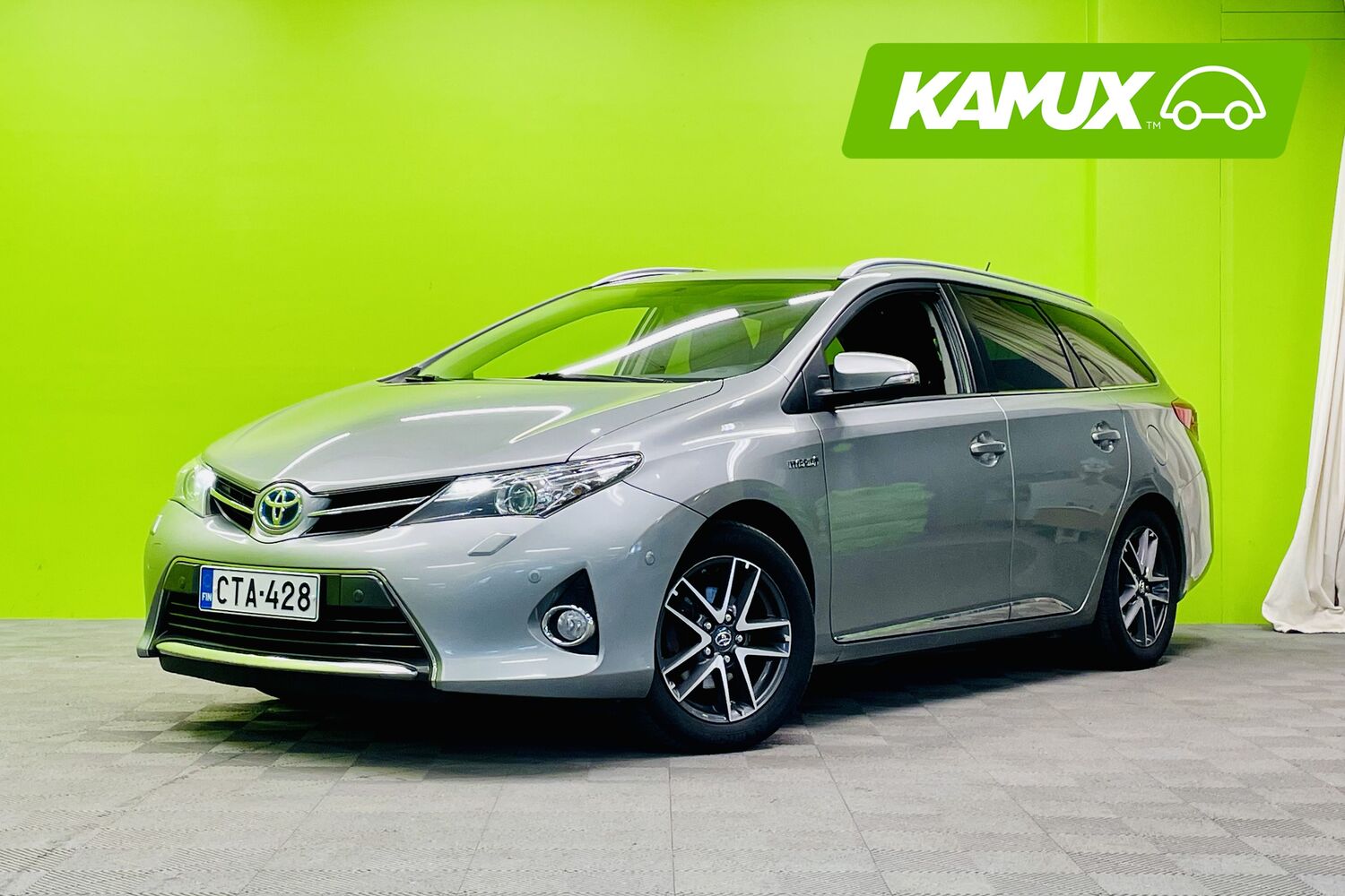 Toyota Auris vaihtoauto