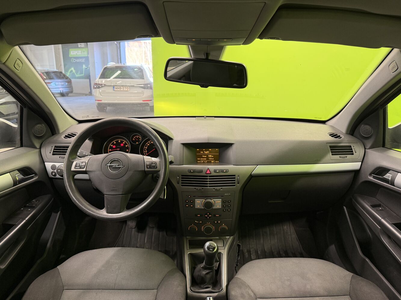 Opel Astra vaihtoauto