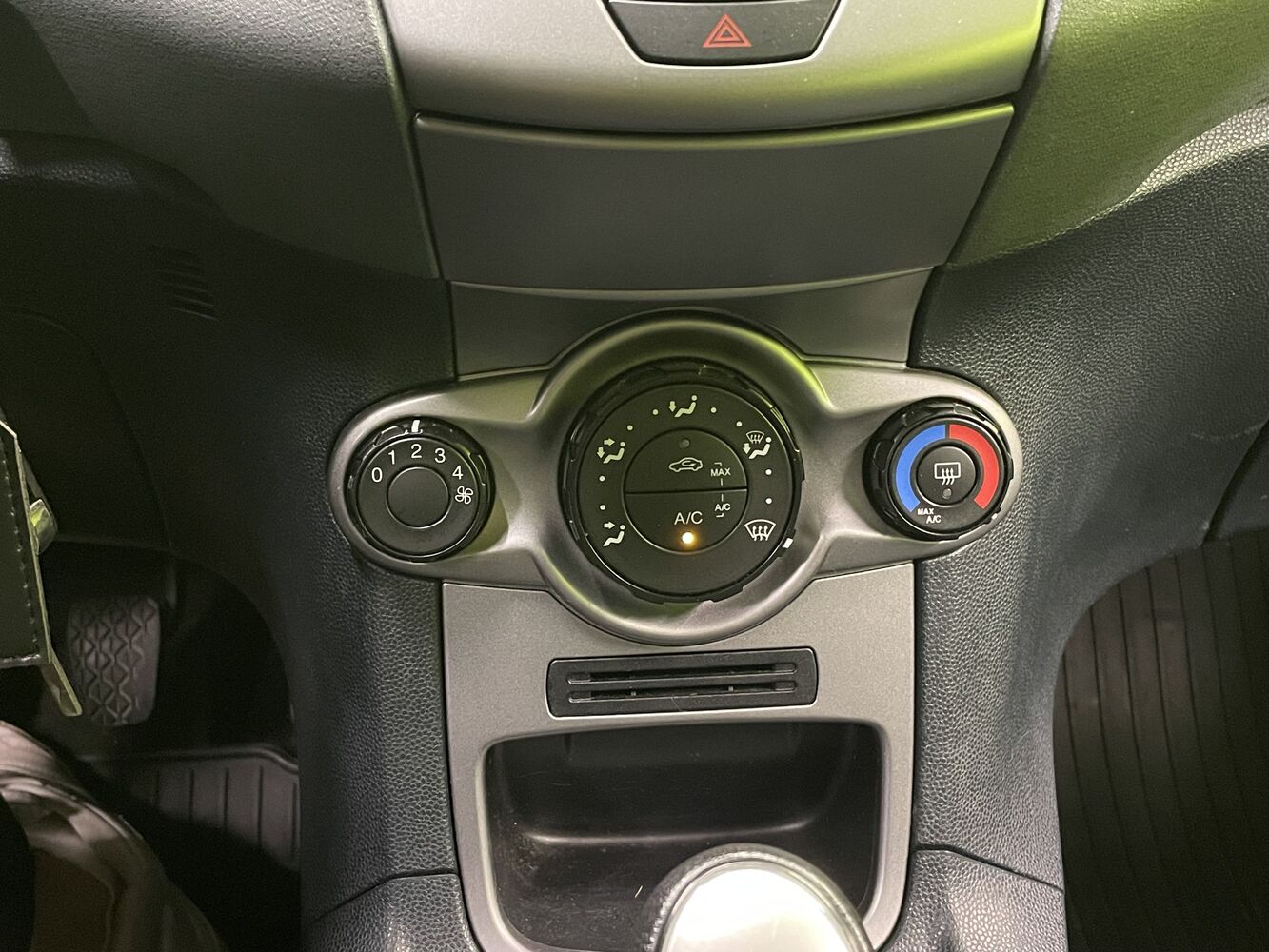 Ford Fiesta vaihtoauto