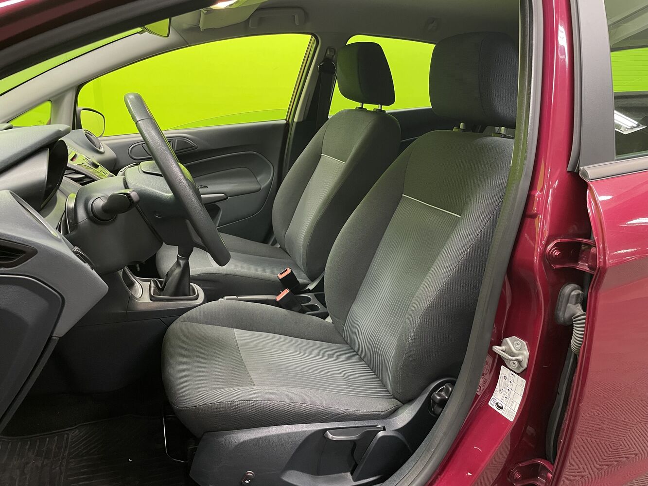 Ford Fiesta vaihtoauto