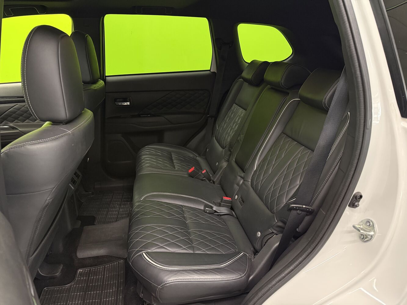 Mitsubishi Outlander vaihtoauto