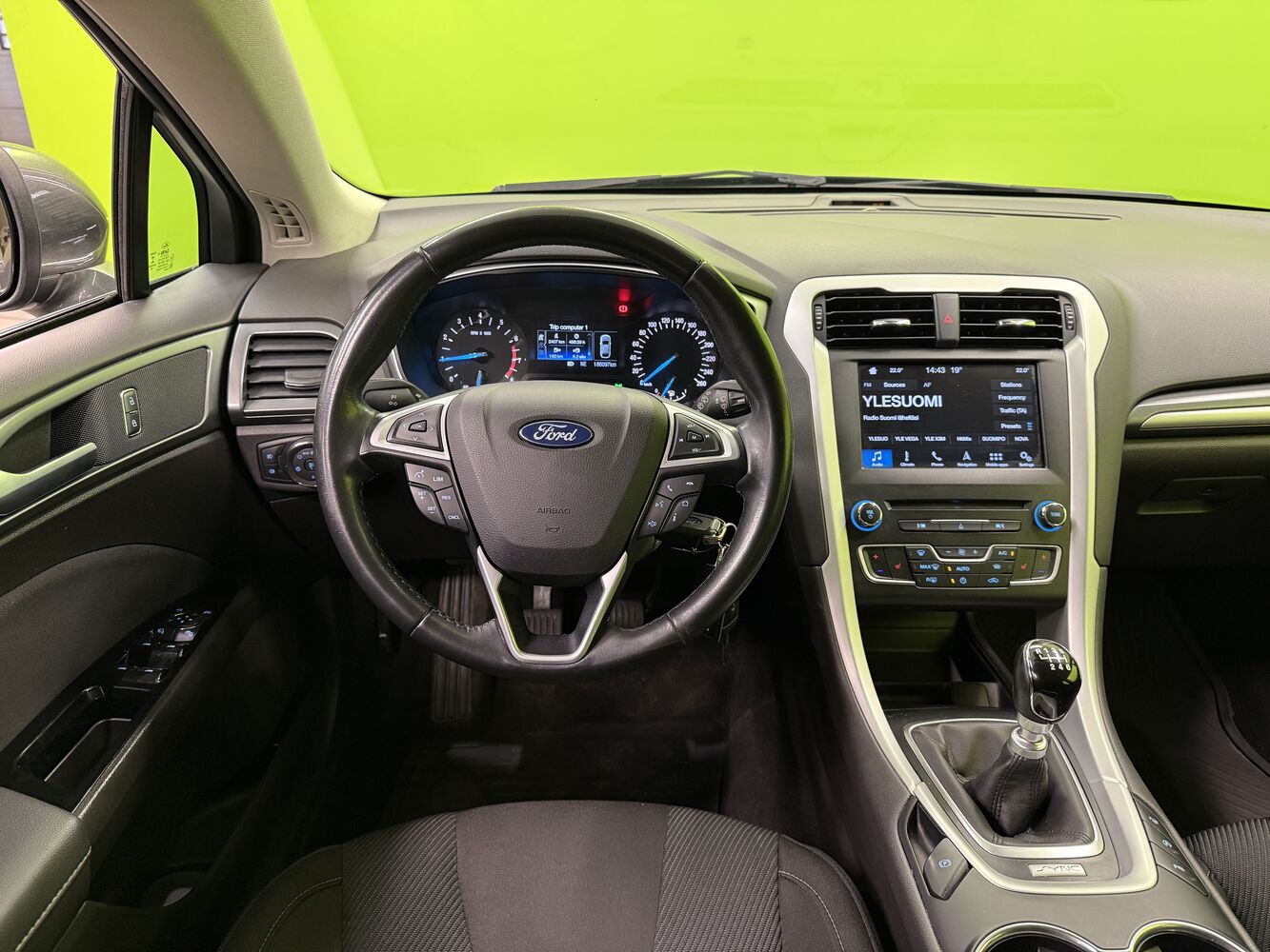 Ford Mondeo vaihtoauto