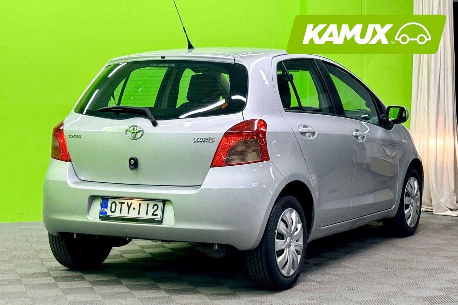 Toyota Yaris vaihtoauto