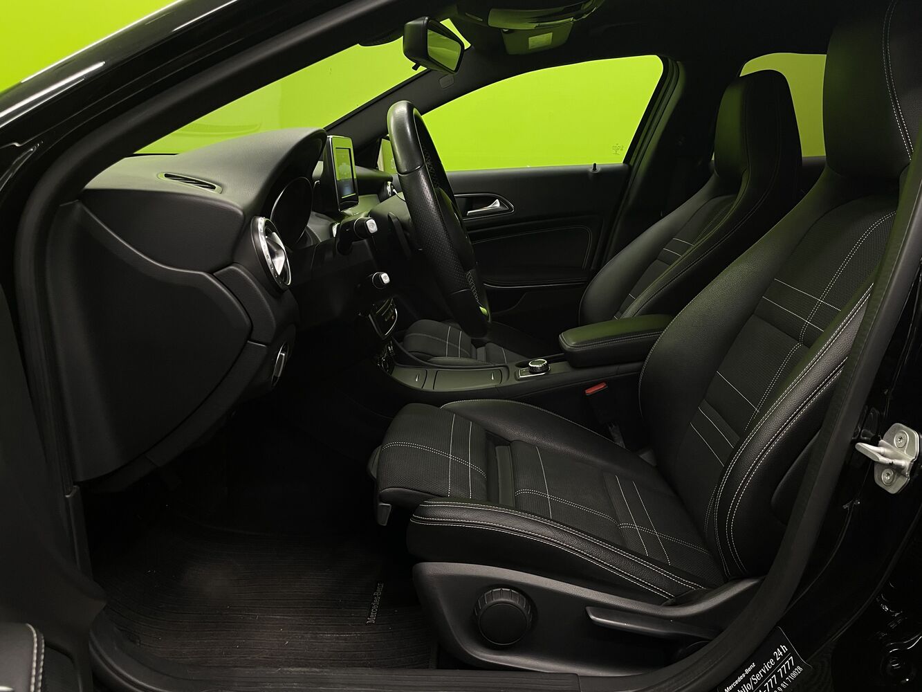 Mercedes-Benz GLA vaihtoauto