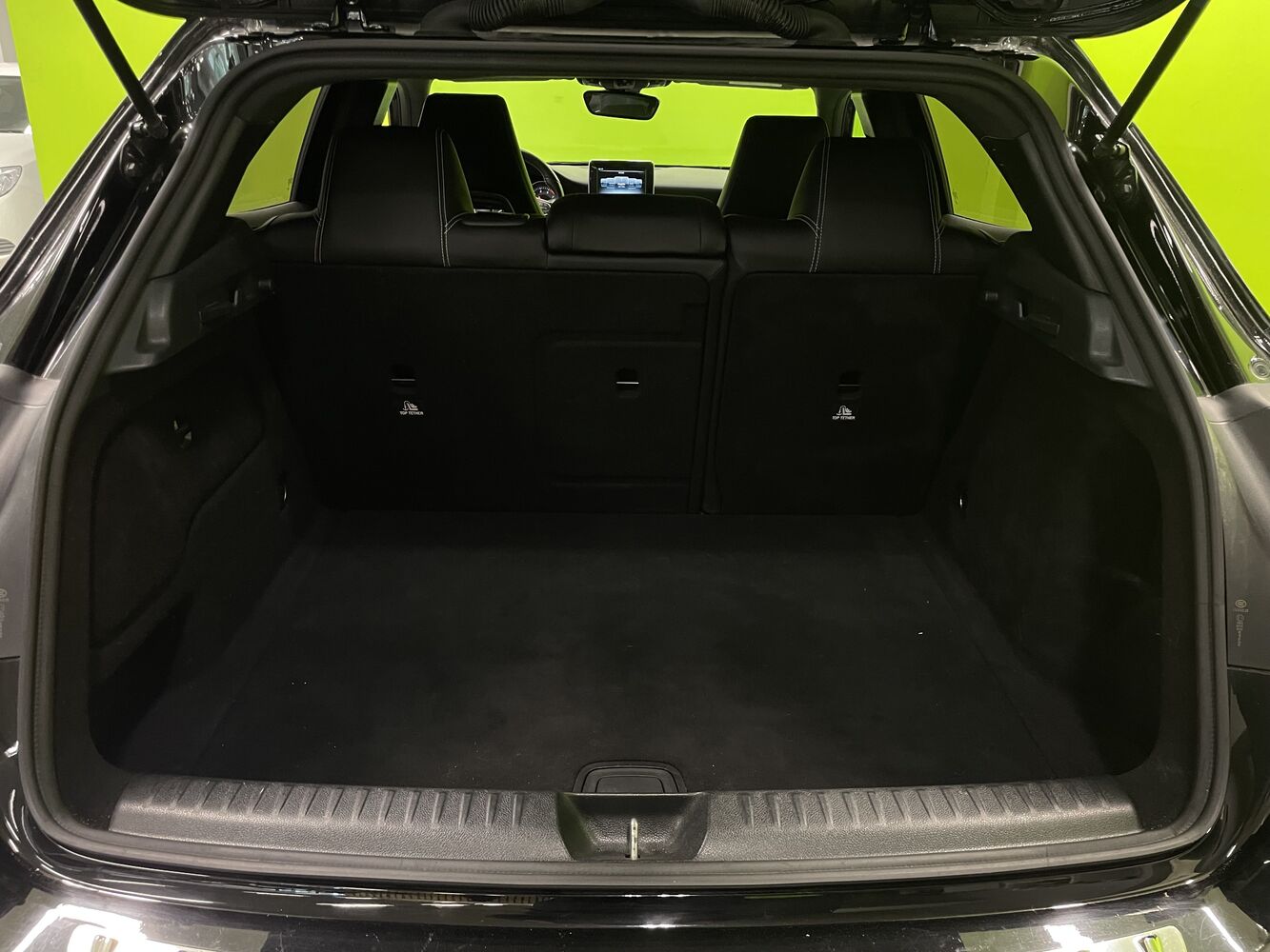 Mercedes-Benz GLA vaihtoauto