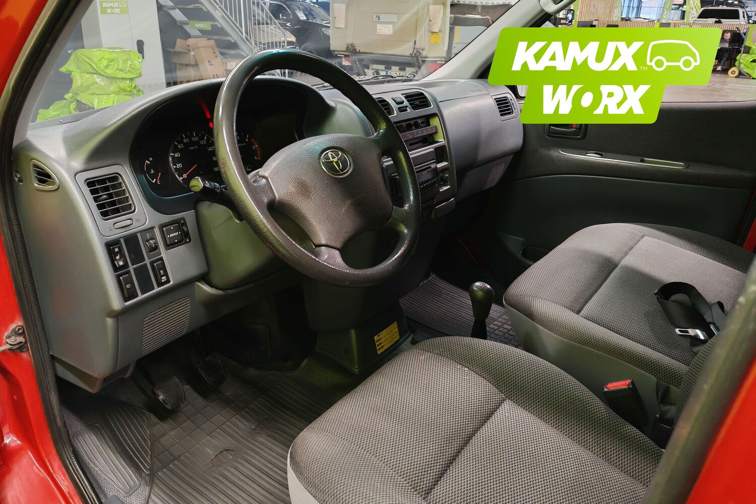 Toyota Hiace vaihtoauto