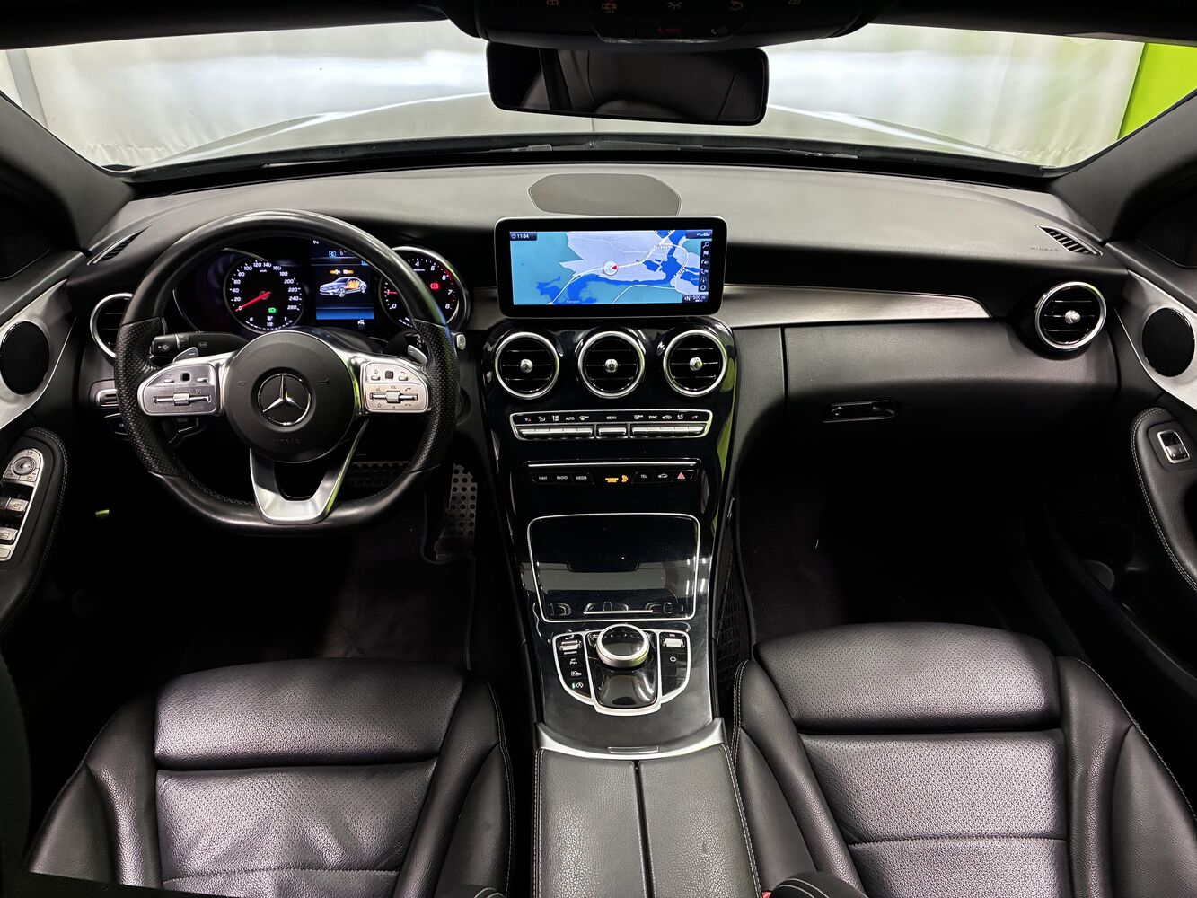 Mercedes-Benz C vaihtoauto