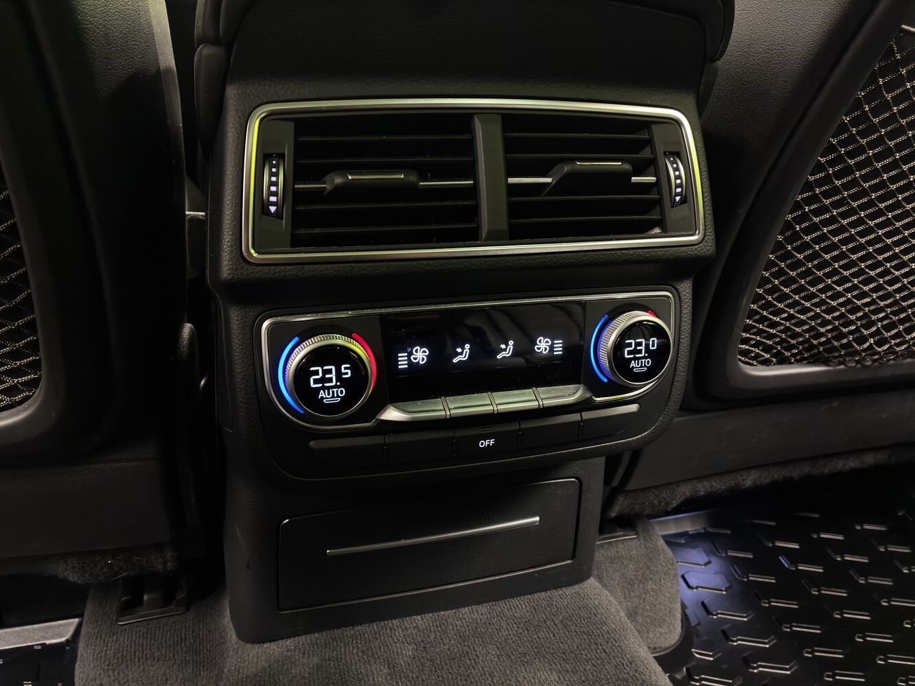 Audi Q7 vaihtoauto