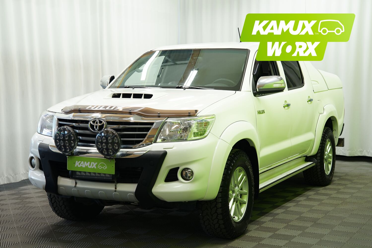Toyota Hilux vaihtoauto