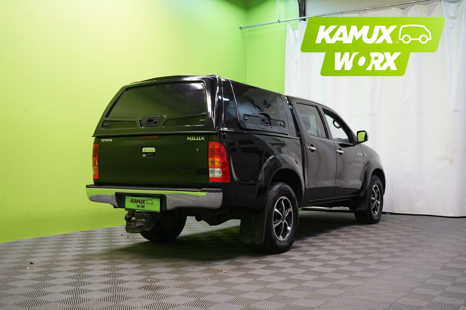 Toyota Hilux vaihtoauto
