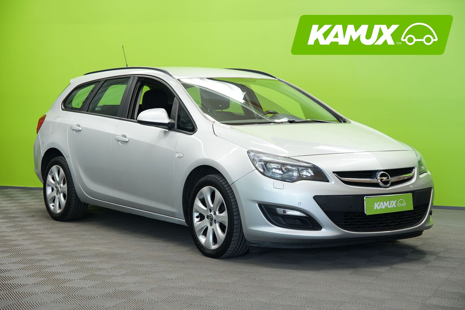 Opel Astra vaihtoauto