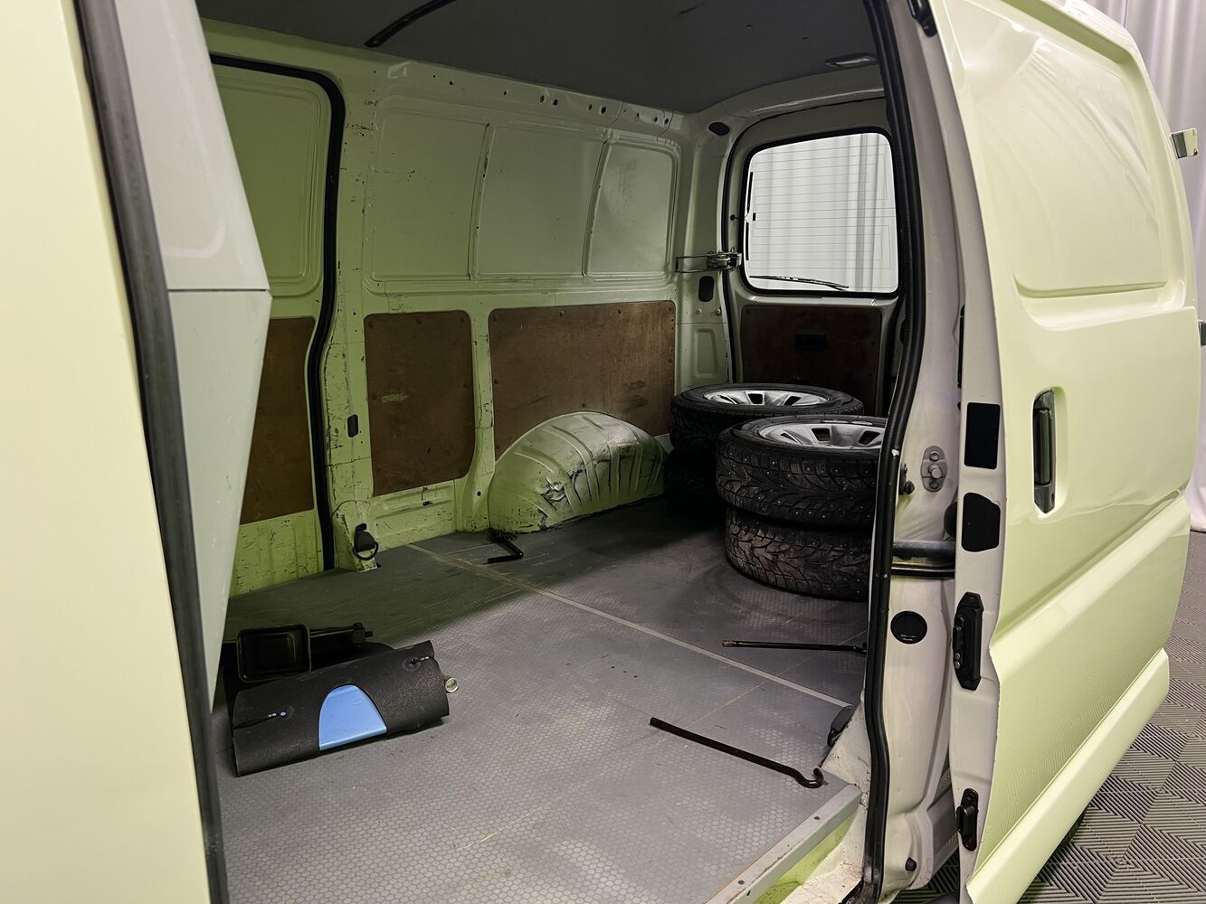 Toyota Hiace vaihtoauto