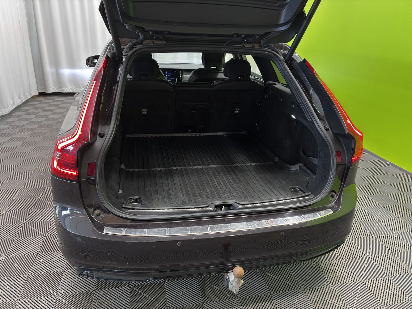 Volvo V90 vaihtoauto