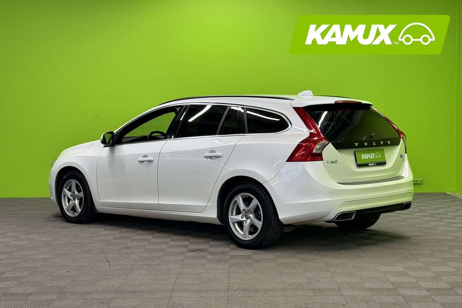 Volvo V60 vaihtoauto