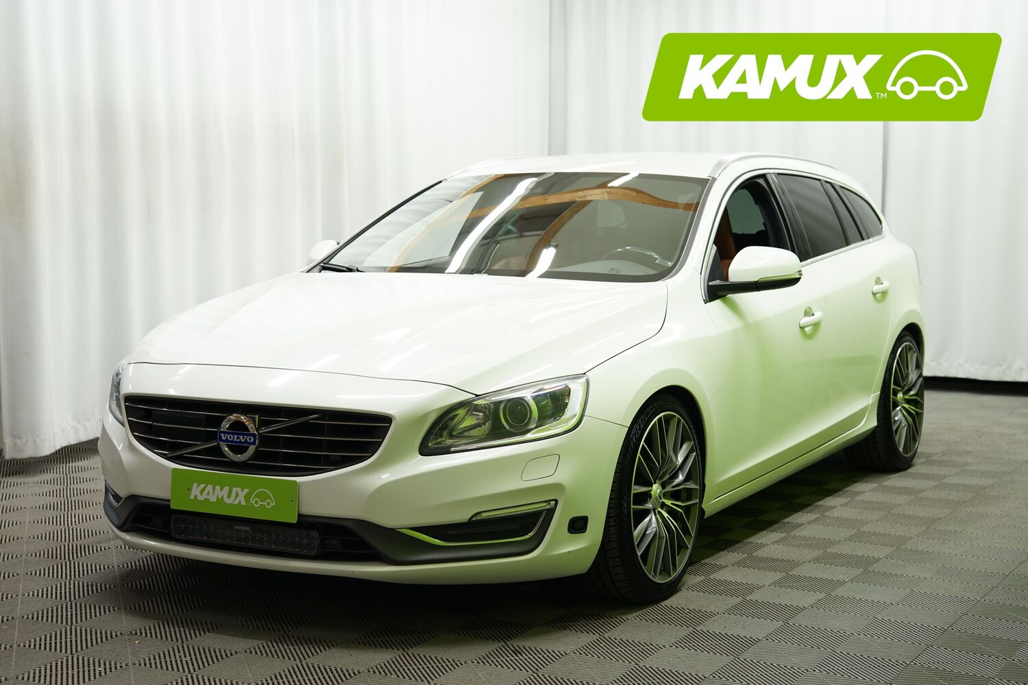 Volvo V60 vaihtoauto