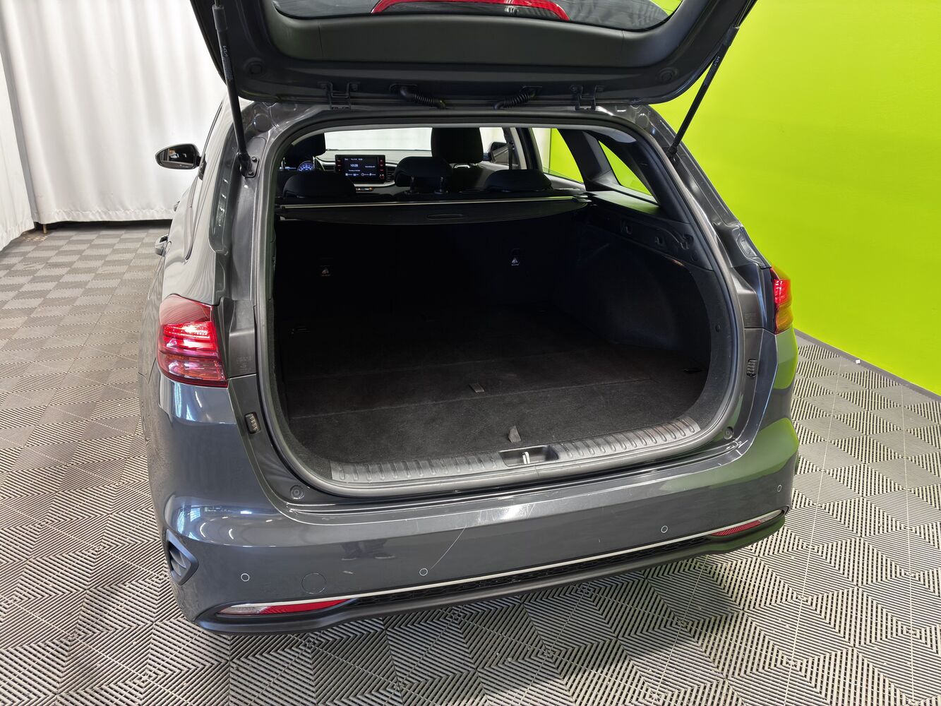Kia Ceed vaihtoauto
