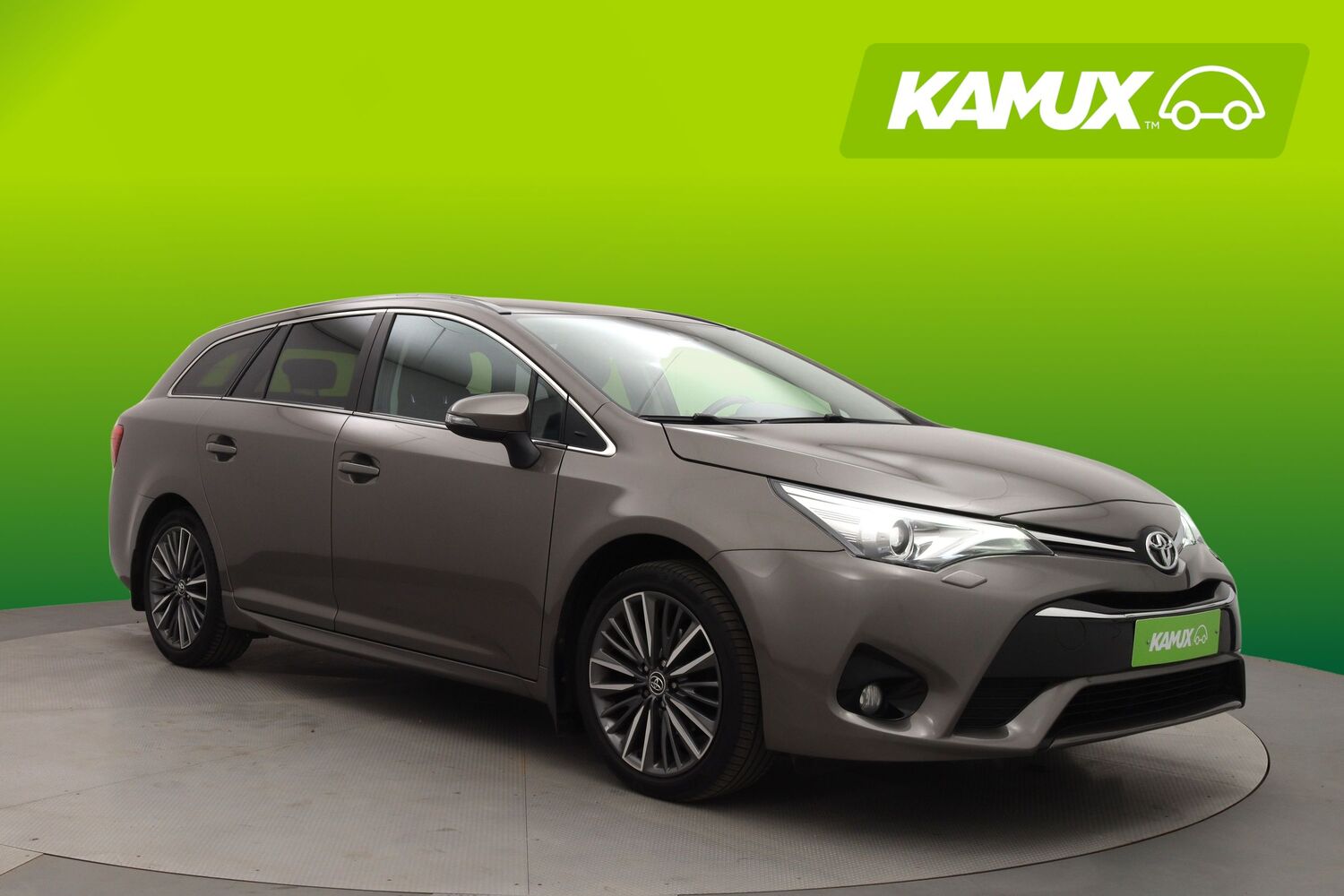 Toyota Avensis vaihtoauto