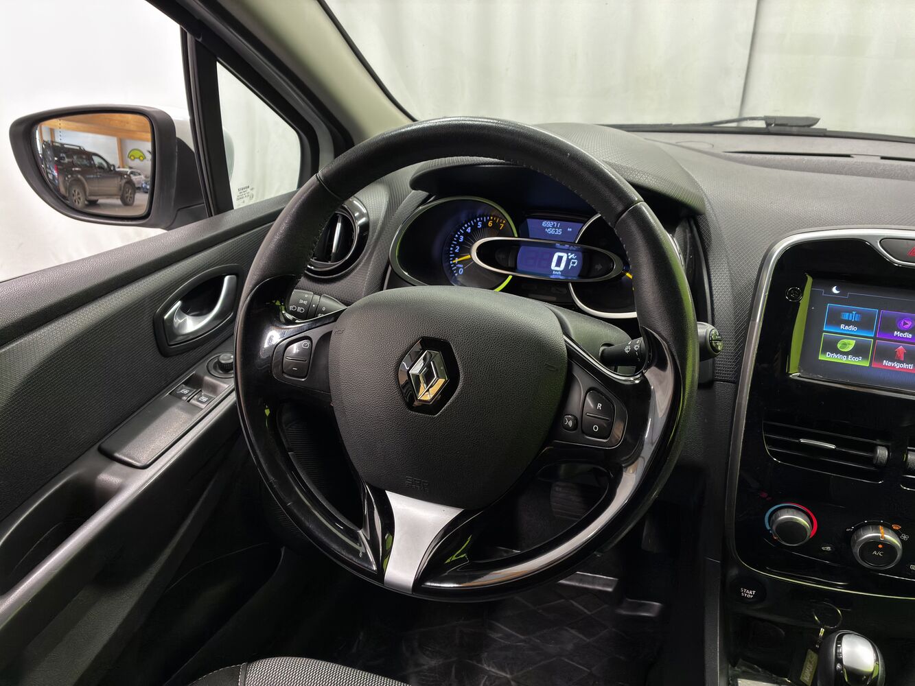 Renault Clio vaihtoauto