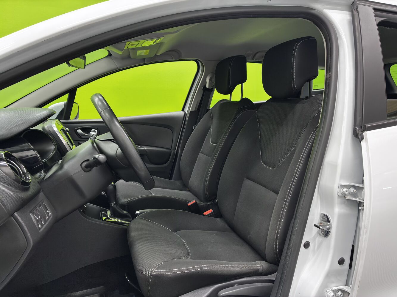 Renault Clio vaihtoauto