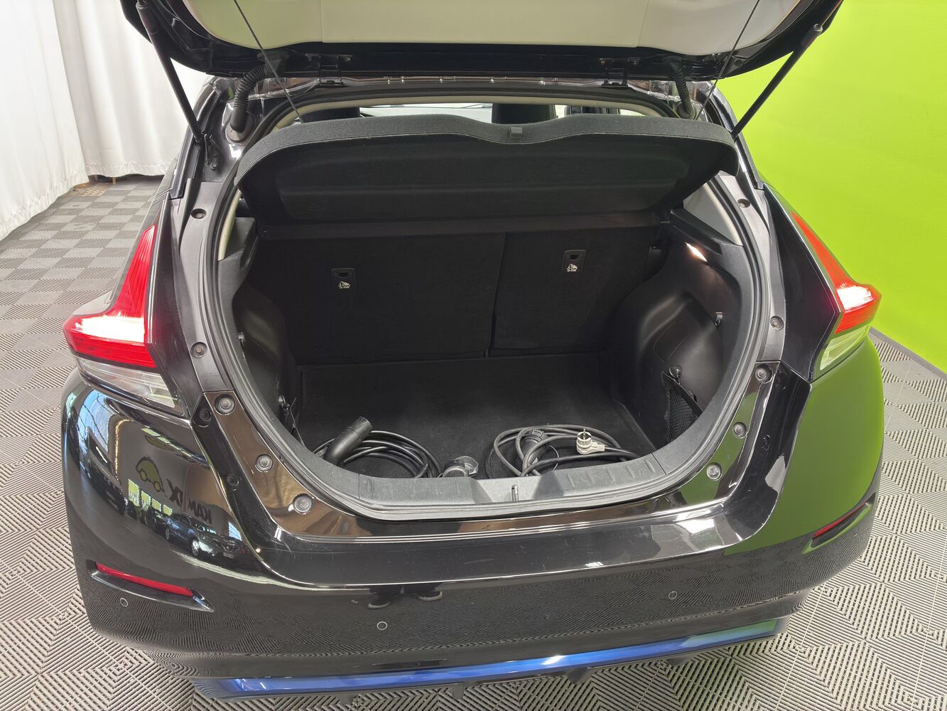 Nissan Leaf vaihtoauto