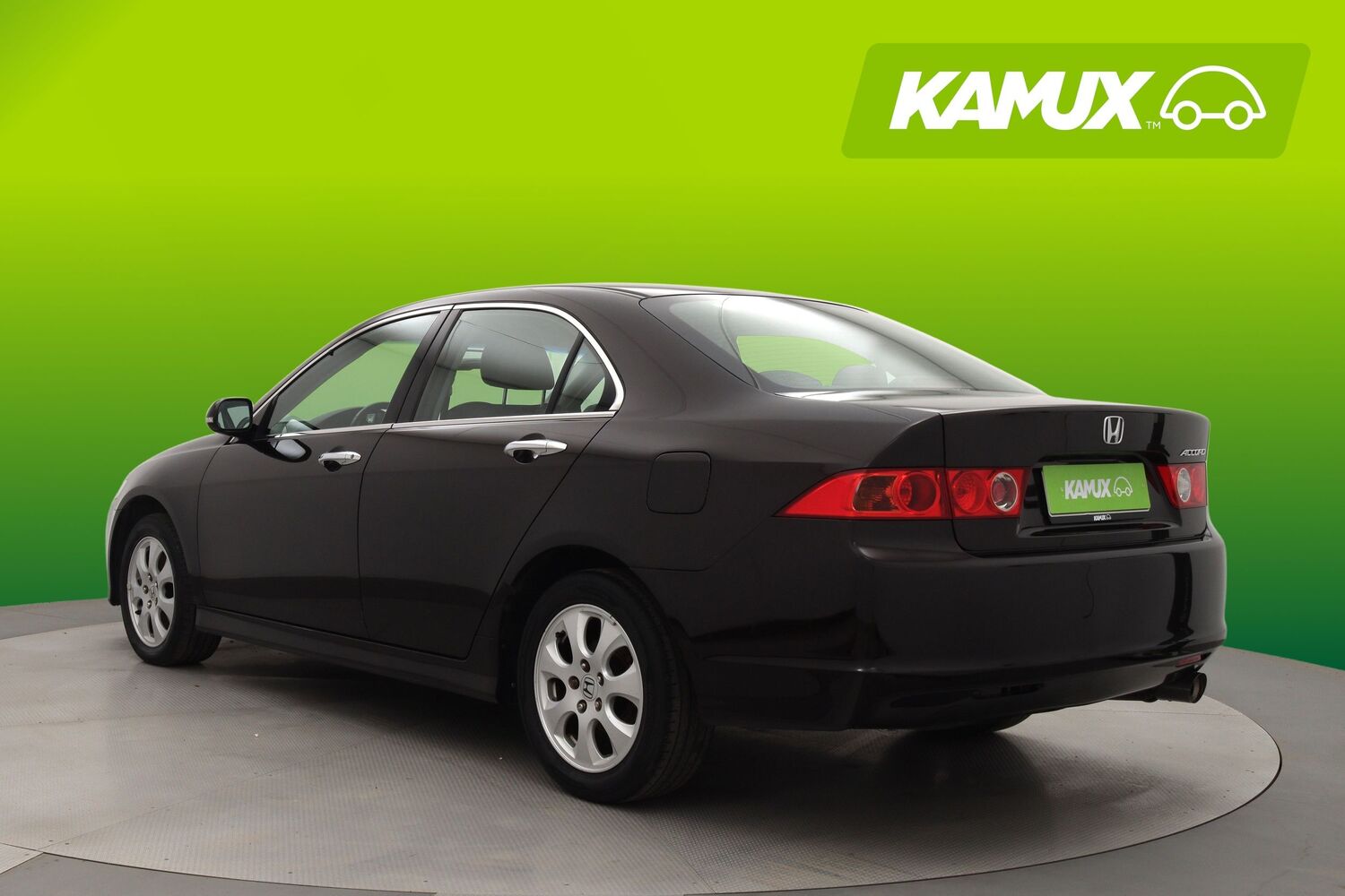 Honda Accord vaihtoauto