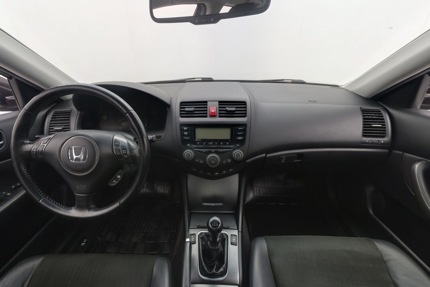 Honda Accord vaihtoauto