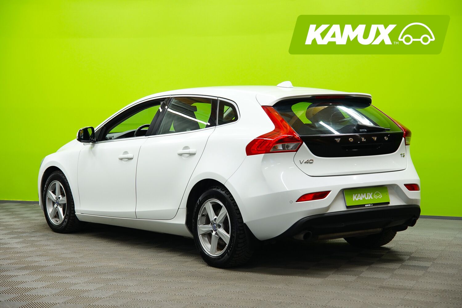 Volvo V40 vaihtoauto