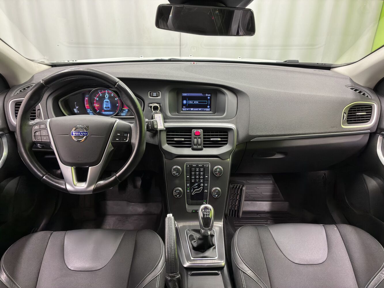 Volvo V40 vaihtoauto