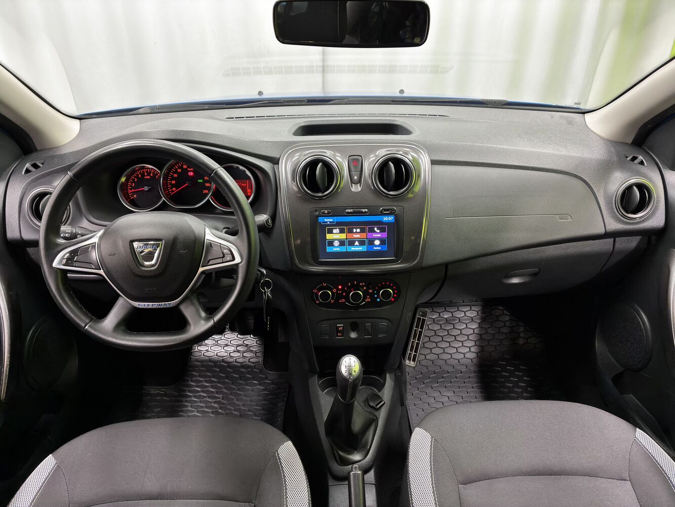 Dacia Sandero vaihtoauto